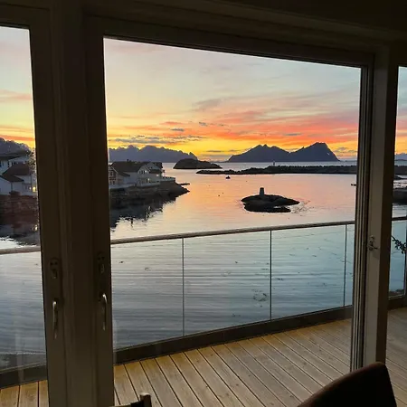 Lofoten Oceanfront Panoramic Kabelvåg