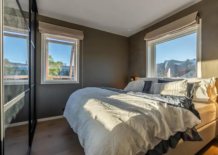 公寓 Lofoten Oceanfront Panoramic *