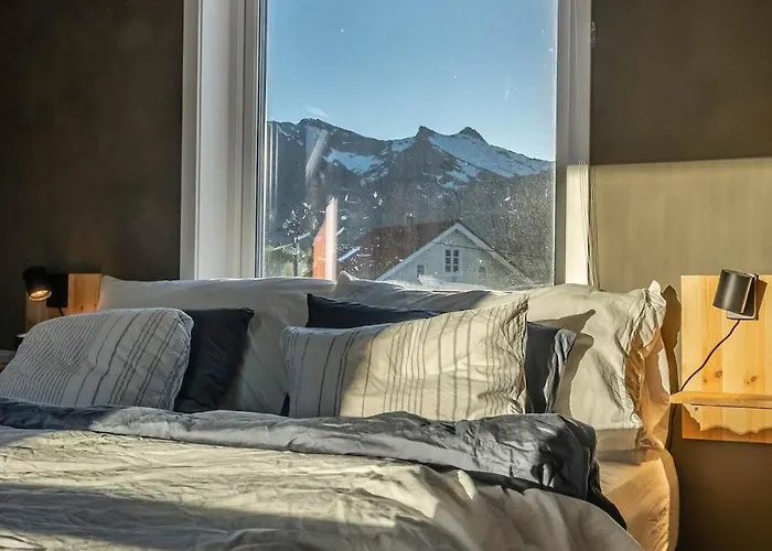 公寓 Lofoten Oceanfront Panoramic Kabelvåg