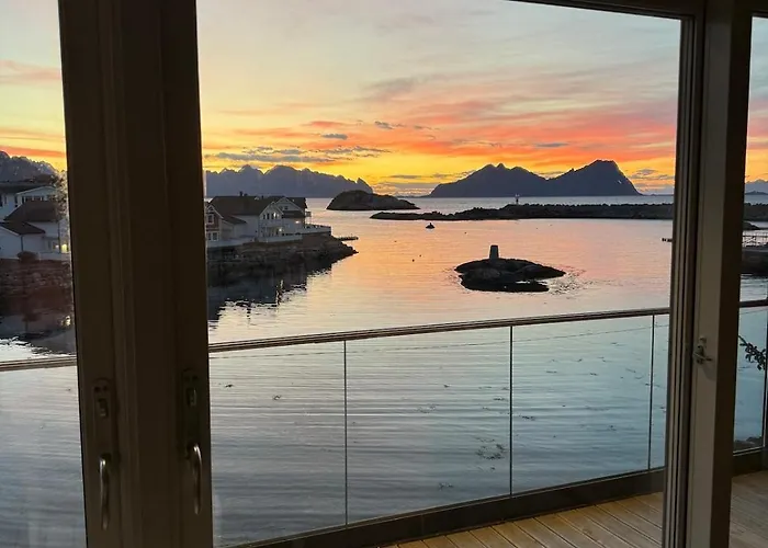 Lofoten Oceanfront Panoramic Kabelvåg